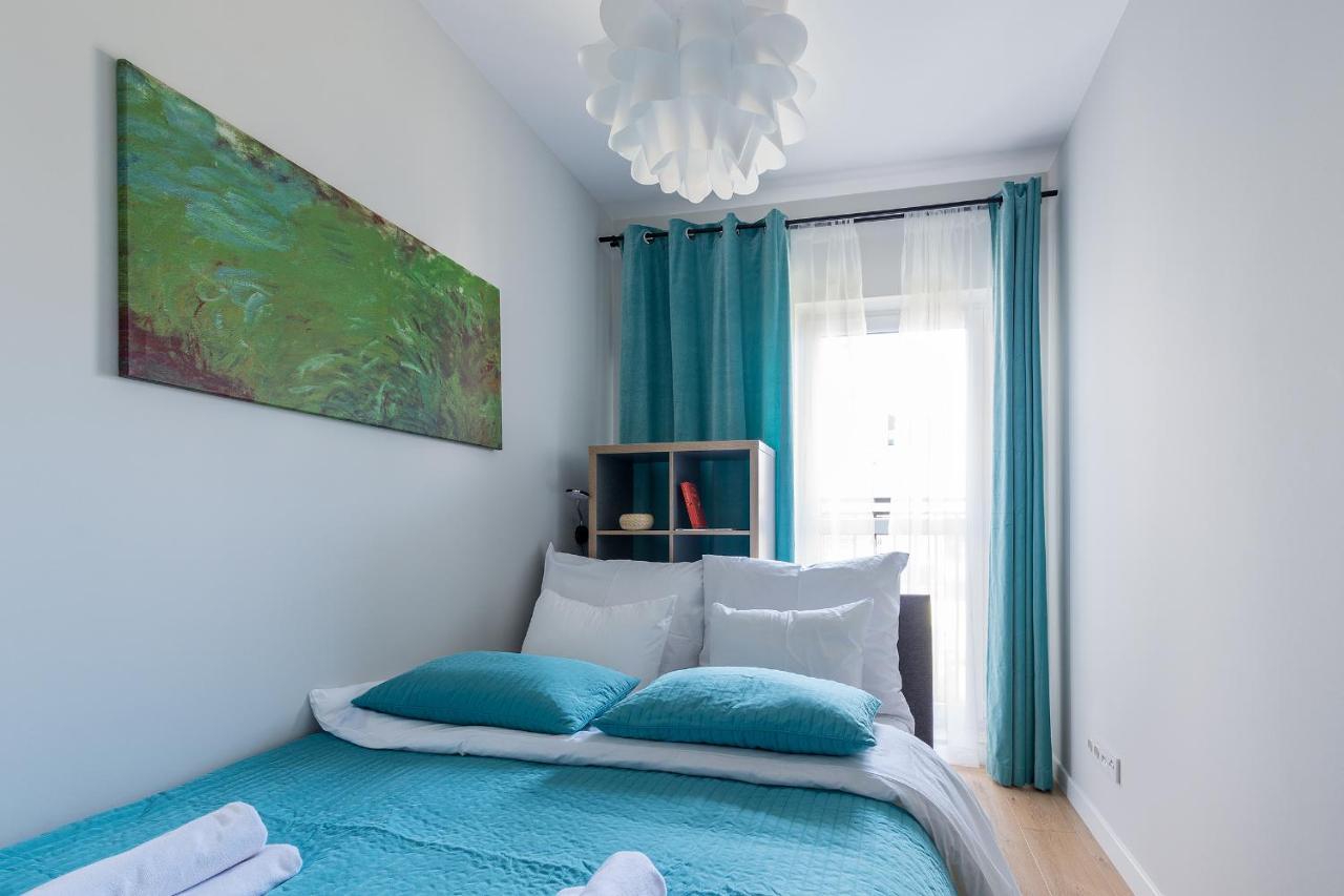 Okecie Airport Studio Bakalarska 2 P&O Serviced Apartments Varsó Kültér fotó