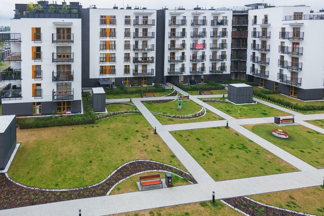 Okecie Airport Studio Bakalarska 2 P&O Serviced Apartments Varsó Kültér fotó