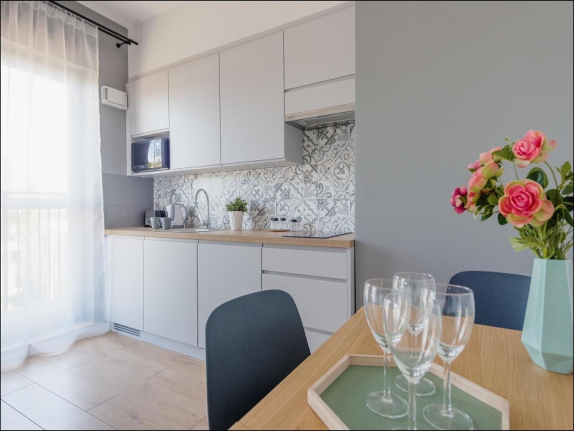 Okecie Airport Studio Bakalarska 2 P&O Serviced Apartments Varsó Kültér fotó